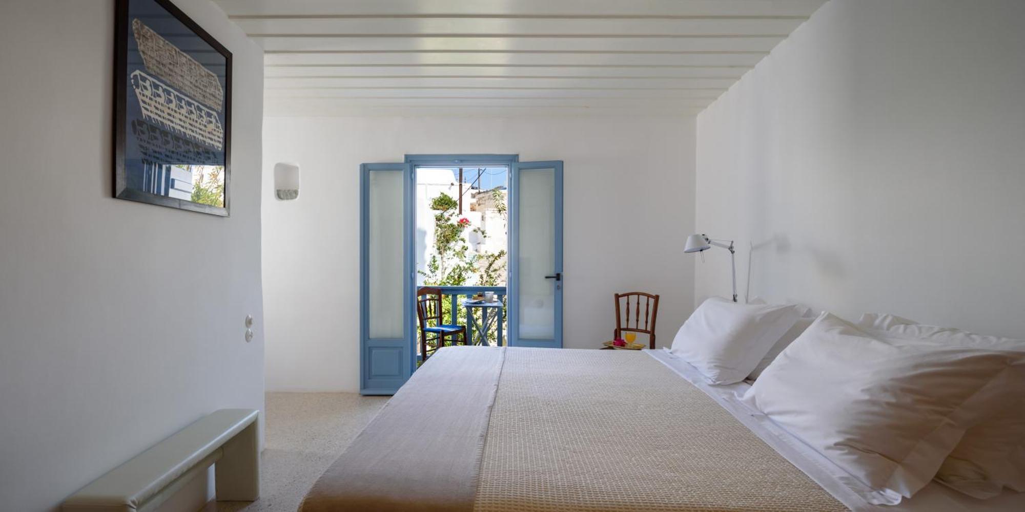 Mezzolovero Suites Kímolos 外观 照片